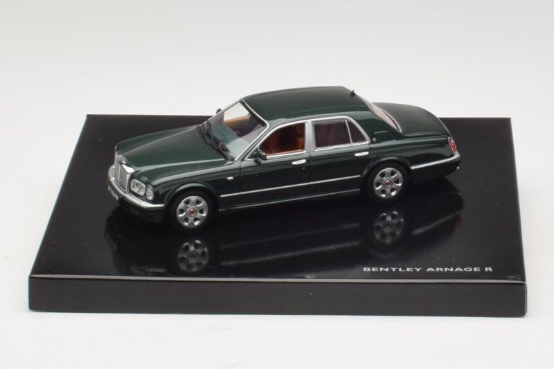 Bentley Arnage R Verdant Green Minichamps 1:43 Bentley Arnage R Verdant Green Minichamps 1:43 BL328 Fém