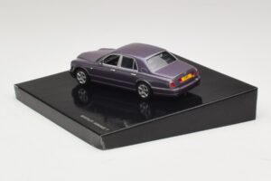 Bentley Arnage T Grey Violet Minichamps 1:43 BL384 Fém – 3. kép a 4-ből