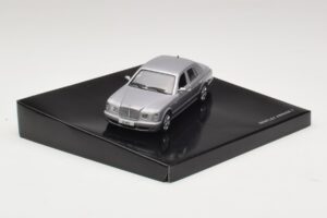 Bentley Arnage T Silver Tempest Minichamps 1:43 BL326 Fém – 2. kép a 4-ből