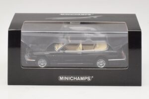 Bentley Azure Fekete Minichamps 1:43 436139930 Fém – 4. kép a 4-ből