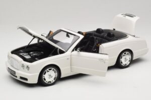 Bentley Azure Glacier White Csere Doboz Minichamps 1:18 100139502-R1 Fém – 2. kép a 8-ből
