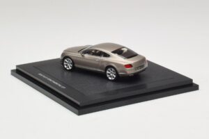 Bentley Continental GT Light Bronze Metallic Minichamps 1:43 BL834 Fém – 2. kép a 4-ből