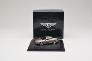 Bentley Continental GT Light Bronze Metallic Minichamps 1:43 BL834 Fém – 3. kép a 4-ből