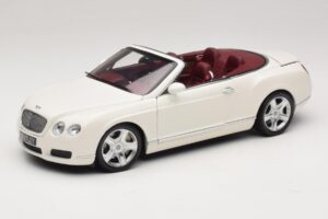 Bentley Continental GTC Fehér Csere Doboz Minichamps 1:18 100139032-R1 Fém