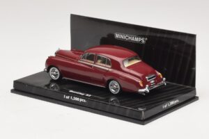 Bentley S2 Standard Saloon Piros Minichamps 1:43 436139951-O1 Fém – 3. kép a 4-ből