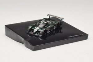 Bentley Speed 8 LMP900 #8 J. Herbert / D. Brabham / M. Blundell 24 Hours of Le Mans 2003 Minichamps 1:43 BL364 Fém – 2. kép a 4-ből
