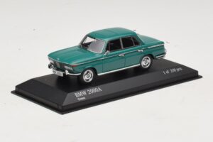 BMW 2000A Zöld Minichamps 1:43 437023001 Fém – 2. kép a 4-ből