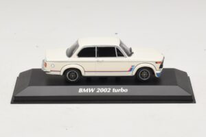 BMW 2002 Turbo Fehér Maxichamps 1:43 940022201 Fém