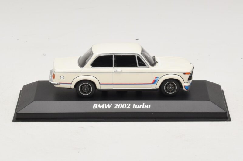BMW 2002 Turbo Fehér Maxichamps 1:43 940022201 Fém