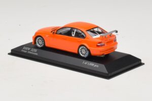 BMW 320i E46 Utcai Verzió Narancssárga Minichamps 1:43 400052400 Fém – 3. kép a 4-ből