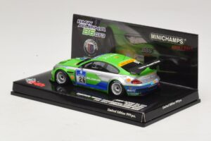 BMW Alpina B6 GT3 #26 24 Hours of Nürburgring 2009 Minichamps 1:43 437092626 Fém – 3. kép a 5-ből