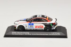 BMW M235i Team Mathol #315 24 Hours of Nurburgring 2014 Minichamps 1:43 437142415 Fém