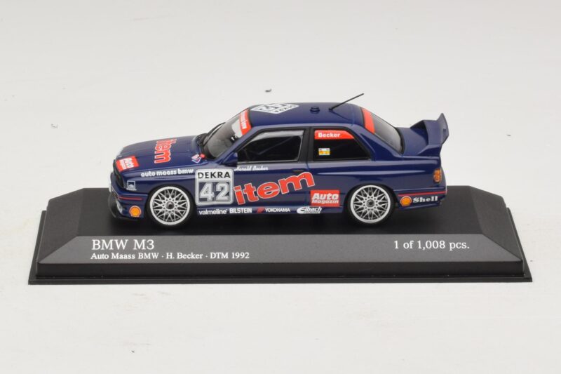 BMW M3 E30 Auto Maas #42 Becker DTM 1992 Minichamps 1:43 BMW M3 E30 Auto Maas #42 Becker DTM 1992 Minichamps 1:43 430922042 Fém