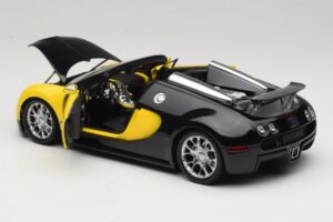 Bugatti Veyron Grand Sport Black Lemon Minichamps 1:18 100110831 Fém – 5. kép a 8-ből