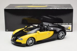 Bugatti Veyron Grand Sport Black Lemon Minichamps 1:18 100110831 Fém – 8. kép a 8-ből