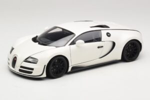 Bugatti Veyron Super Sport Fehér Minichamps 1:18 100110844 Fém