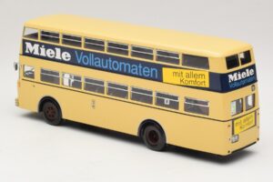 Bussing D2U Heckturen Miele Minichamps 1:43 439071086 Fém – 5. kép a 6-ből