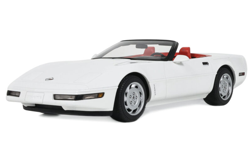 Chevrolet Corvette C4 Kabrió Arctic White GT Spirit 1:18 GT580 Gyanta