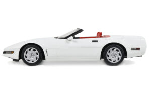 Chevrolet Corvette C4 Kabrió Arctic White GT Spirit 1:18 GT580 Gyanta – 3. kép a 5-ből