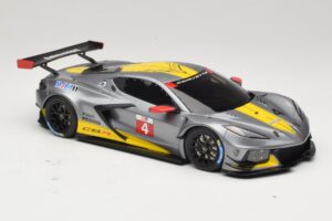 Chevrolet Corvette C8.R Szürke GT Spirit 1:18 GT307 Gyanta – 4. kép a 6-ből