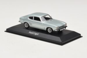 Ford Capri I Világoskék Metál Maxichamps 1:43 940085501 Fém – 3. kép a 4-ből