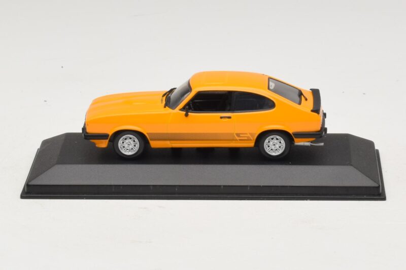 Ford Capri II Signal Orange Minichamps 1:43 Ford Capri II Signal Orange Minichamps 1:43 400081201 Fém