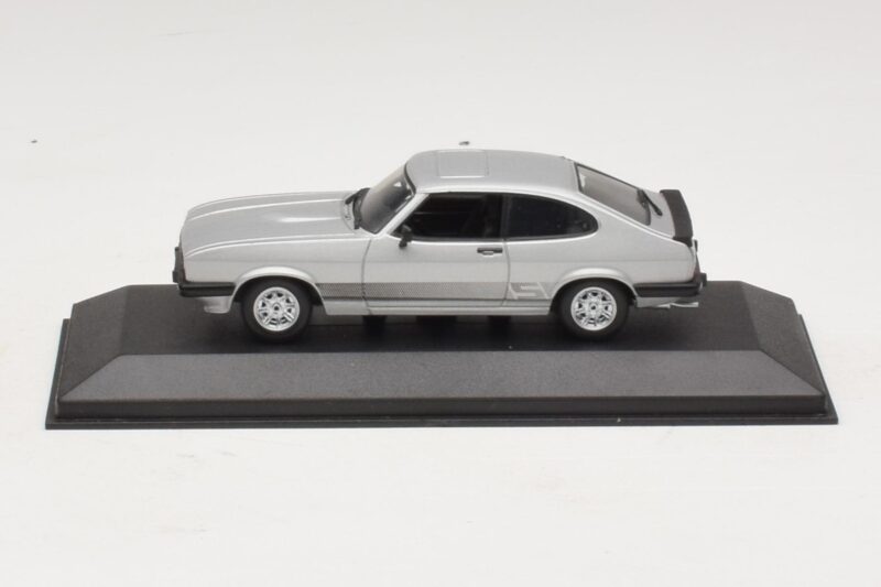 Ford Capri RS Mk1 Ezüst Minichamps 1:43 430085804 Fém
