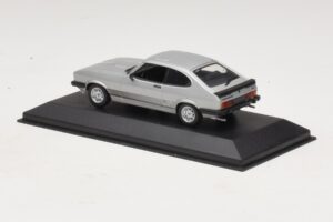 Ford Capri RS Mk1 Ezüst Minichamps 1:43 430085804 Fém – 3. kép a 4-ből