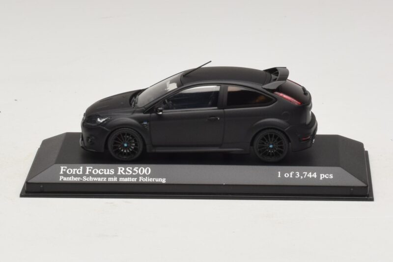 Ford Focus RS500 Mk2 Matte Black Minichamps 1:43 Ford Focus RS500 Mk2 Matte Black Minichamps 1:43 400088104 Fém