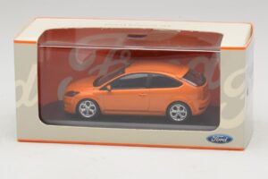 Ford Focus ST Mk2 Electric Orange Minichamps 1:43 400087302 Fém – 4. kép a 4-ből