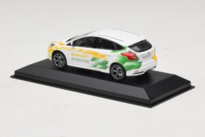 Ford Focus Technológiai Autó GTC Continental Schaeffler Minichamps 1:43 SCHAEFFLER001 Fém – 3. kép a 4-ből