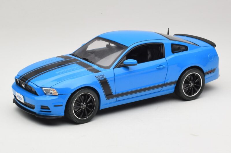 Ford Mustang Boss 302 S197 Kék Shelby Collectibles 1:18 25414S Fém