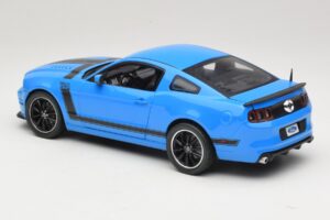 Ford Mustang Boss 302 S197 Kék Shelby Collectibles 1:18 25414S Fém – 7. kép a 8-ből
