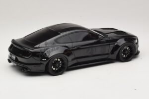 Ford Mustang GT Toshi Fekete GT Spirit 1:18 GT061 Gyanta – 2. kép a 6-ből