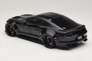 Ford Mustang GT Toshi Fekete GT Spirit 1:18 GT061 Gyanta – 5. kép a 6-ből