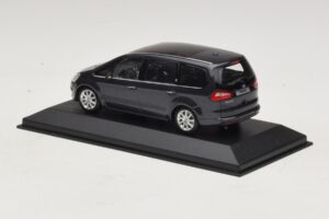 Ford S-Max Dark Grey Metallic Minichamps 1:43 400085400-P1 Fém – 3. kép a 4-ből