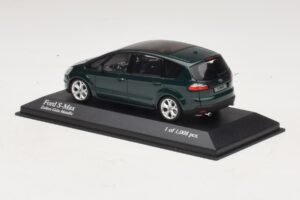 Ford S-Max Zöld Metál Minichamps 1:43 400085401 Fém – 2. kép a 4-ből