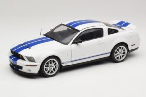 Ford Shelby Cobra GT500 Concept Fehér Kék Csíkkal AUTOart 1:18 73052 Fém