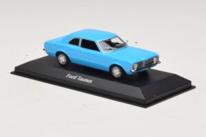 Ford Taunus TC Coupé Világoskék Maxichamps 1:43 940081301 Fém – 3. kép a 4-ből