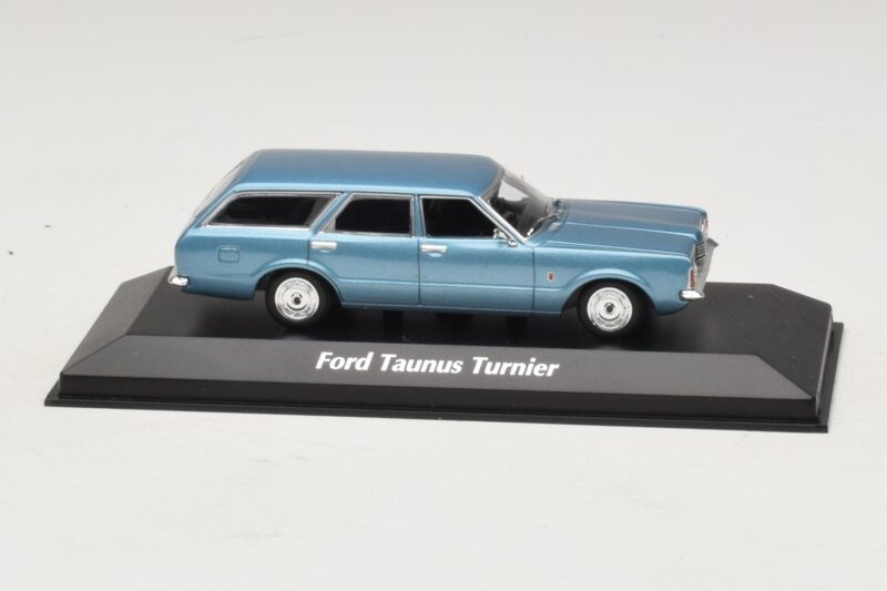 Ford Taunus TC Turnier Blue Metallic Maxichamps 1:43 Ford Taunus TC Turnier Blue Metallic Maxichamps 1:43 940081311 Fém