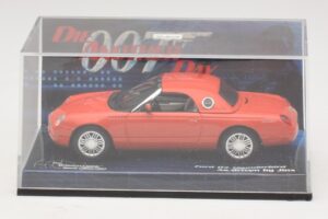 Ford Thunderbird Die Another Day Minichamps 1:43 045132 Fém – 4. kép a 5-ből