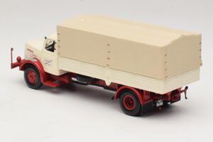 Henschel HS 140 Platós Teherautó Fehér Piros Minichamps 1:43 439171020 Fém – 5. kép a 6-ből