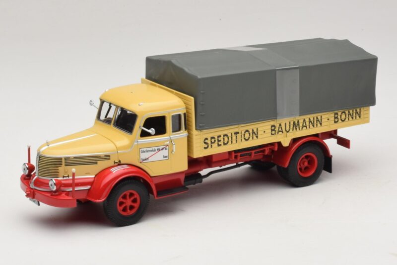 Krupp Titan Platós Teherautó Baumann Bonn Minichamps 1:43 439069025 Fém