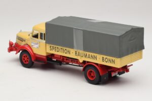Krupp Titan Platós Teherautó Baumann Bonn Minichamps 1:43 439069025 Fém – 5. kép a 6-ből