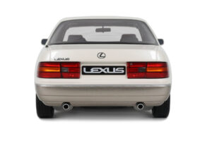 Lexus LS 400 XF10 Diamond White Pearl Otto 1:18 OT1277 Gyanta – 5. kép a 5-ből