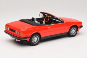 Maserati Biturbo Spyder Piros Minichamps 1:18 107123530 Gyanta – 2. kép a 6-ből