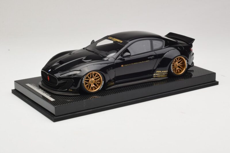 Maserati GranTurismo Liberty Walk Fekete Arany Felnikkel AB Models 1:18 MAS-LB08-C Gyanta