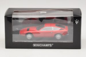 Maserati Khamsin Piros Minichamps 1:43 437123224 Fém – 4. kép a 4-ből