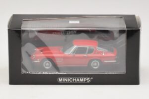Maserati Mistral Piros Minichamps 1:43 437123424 Fém – 4. kép a 4-ből