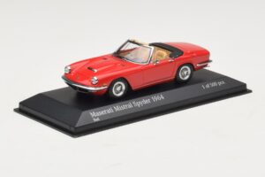Maserati Mistral Spyder Piros Minichamps 1:43 437123430 Fém – 2. kép a 4-ből